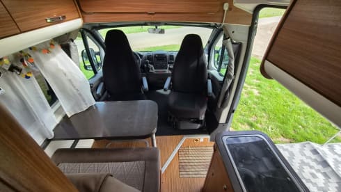 Fiat Adria Twin 640 buscamper  – Zweisitziger Fiat-Bus aus dem Jahr 2011