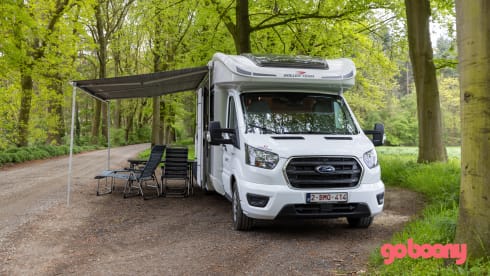 Mielke – Spacious Mobilhome Rollerteam Zefiro Plus 298TL 5 persons - Automatic