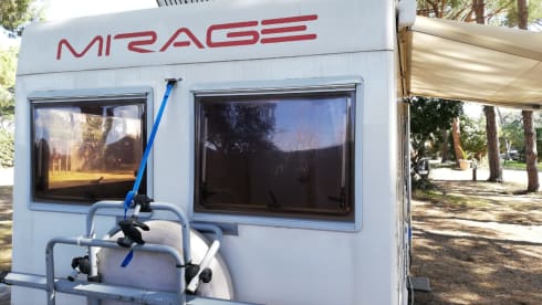 Ermi – Compact, comfortable, small motorhome