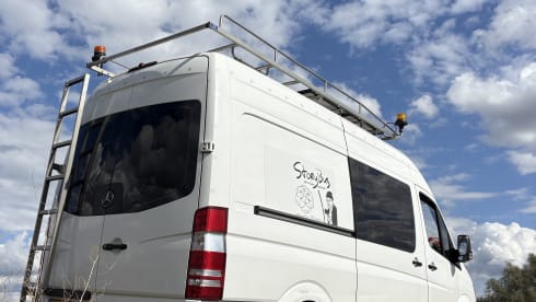 StoryBus  – Campervan Mercedes-Benz per 2 persone del 2009