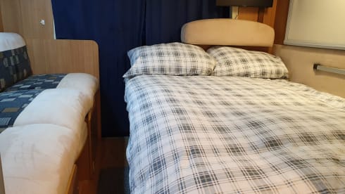 Frankie G – Frankie is our beautiful & flexible 6 berth Motorhome.