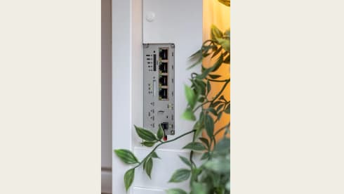 Desert – Premium Outdoor Van Rental