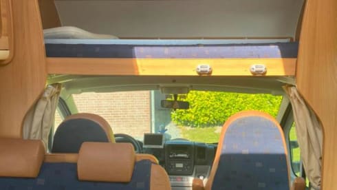 Huisje op wielen – Compact 6p Dethleffs alcove from 2009