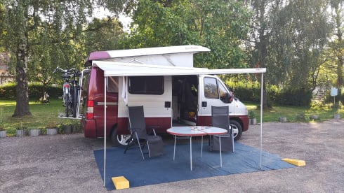 Very complete Safari Camper from 1995