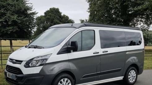 Tommy – 4 berth Ford Transit Custom pop top  campervan 