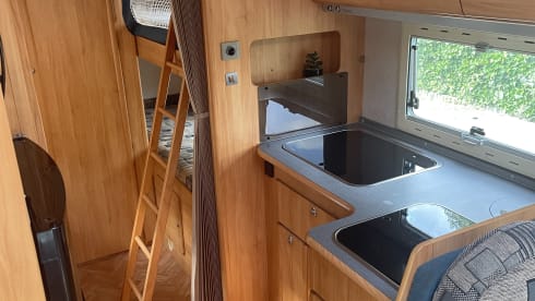 Nette ruime Adria Familie camper