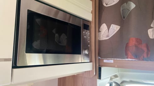 Luxury Swift Escape 6 berth 5 seatbelts Escape 686
