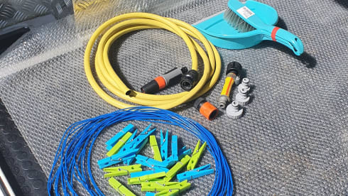 Luxury mobile home with spacious beds and a very large garage