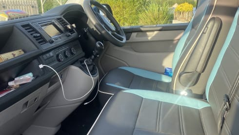 Millie – 4 berth Volkswagen campervan from 2017