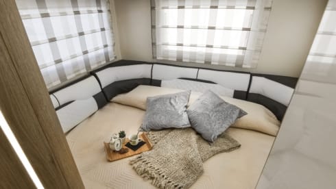 Sedona – 6 berth Roller Team semi-integrated from 2027