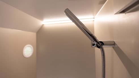 Outback 2 – Volkswagen Amarok X OutBack Cruzer RV