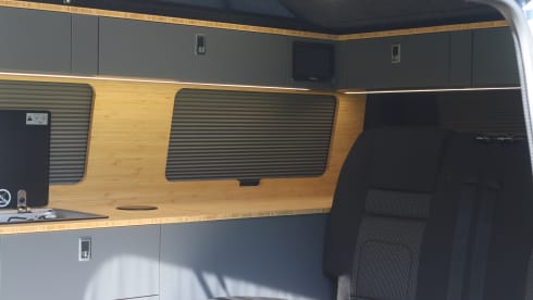 Vounder – Volkswagen T6.1 Auto Campervan
