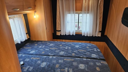 Chausson Allegro 97 avec lit queen 2008