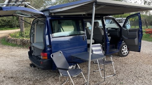 Marty – Volkswagen transporter California (T4 2,5 liter 85HP) 