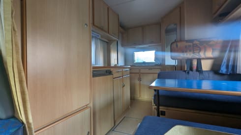 Dacha op wielen – 4p Eura Mobil alcove from 2000