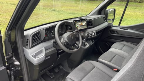 2p Renault bus from 2024