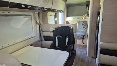 Cabane 6p Eura Mobil de 2019