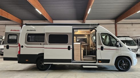 Maliki II – 5***** Dethleffs CamperVan - 2023 - full option - 6.4 meters - 140 hp