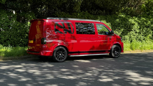 Veronica – Spacious VW T5.1 Saltburn, North Yorks Huge bed! INSURANCE INCLUDED