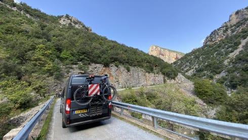 Unawatuna – Knaus Camperbus 2019, 640m long beds