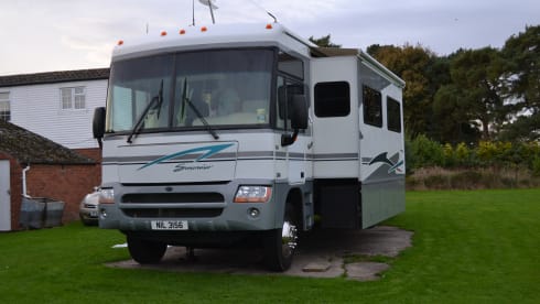 Winnebago Itasca Suncruiser 6 berth (4 seat belts)