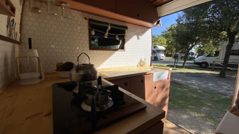 Marty – Unique Citroën Jumper DIY campervan from 2009 (2 persons)