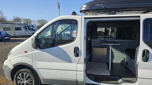 Vinnie – 2 berth Other campervan from 2010