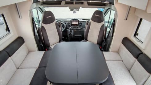 Les5E – Superb motorhome from 2021