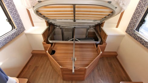 Swift 694 – Swift 694