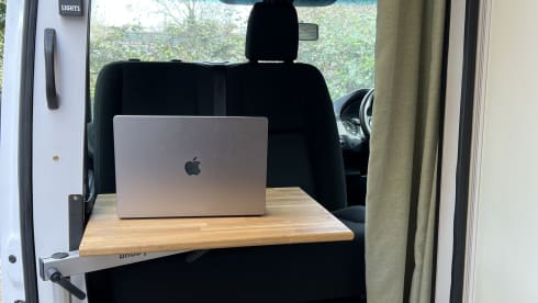 Op maat gemaakte Mercedes Sprinter campervan