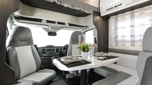 4 berth Roller Team alcove from 2021