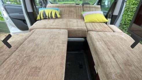 Mini moo – 2014 Fiat doblo 3 birth campervan