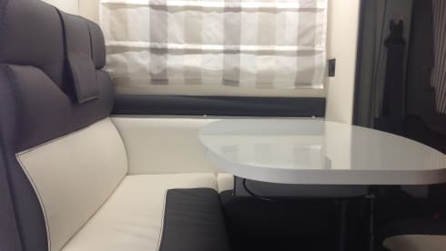 MOOIE CAMPER TE HUUR