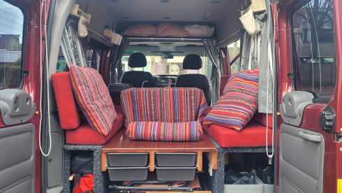 2 pers. kampeerbus – 2p Ford campervan from 2003