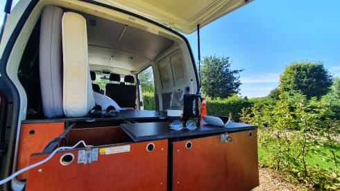 2p Volkswagen T6 Transporter 2016