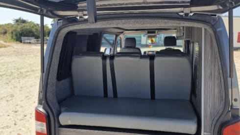 Cool Journeys – VW T5 4 berth LWB Auto Sporty Camper with bike rack