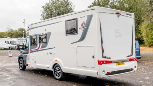 Sacha de-foof – 4 berth Rapido semi-integrated from 2017 55th special edition