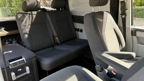 Caravelle  – Volkswagen Crafter 4Motion 177 pk automaat