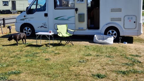 2 berth Peugeot semi-integrated from 2005