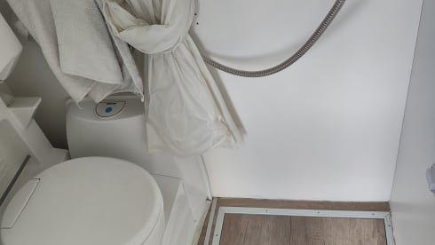 Master β Reanult Master