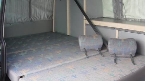 4p Volkswagen campervan from 2002