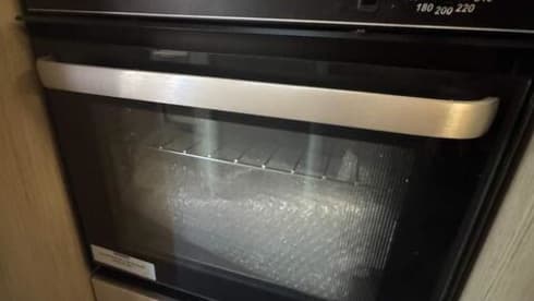 Mary Hen 2 – Autotrail F70 2024 à 6 couchages