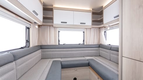 The Gilly – 4 berth Autotrail Motorhome from 2023