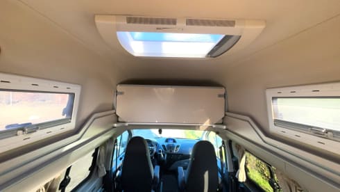 Mein Nugget – Mit dem FORD Nugget on tour, ideal für Alleinreisende oder zu zweit!