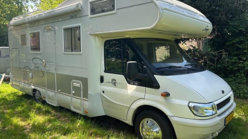 Rimor – 6p Ford alcove uit 2005