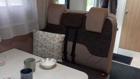 Campi – 7p Ford alcove uit 2023