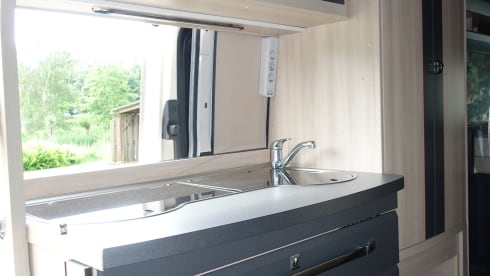 De Crafter – 2p Volkswagen bus from 2010