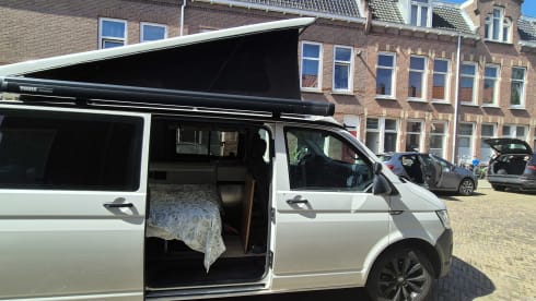 Billy – 4p Volkswagen campervan uit 2016