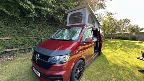 Red adventure – 4 berth Volkswagen campervan from 2020