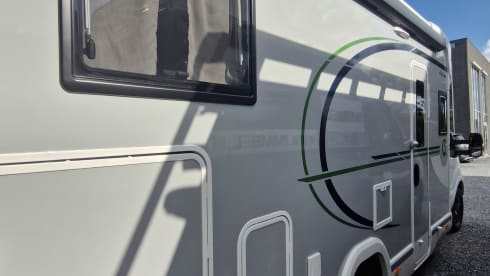 IMMBEL CAMPER – 4p Chausson semi-integrated uit 2026